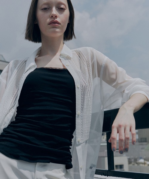 LE CIEL BLEU(ルシェルブルー)の「レースアンドメッシュコンボシャツ / Lace & Mesh Combo Shirt(シャツ/ブラウス・レディース・ブラック/オフホワイト・36)」の4枚目の写真