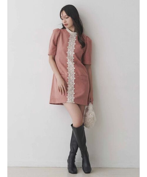 MERCURYDUO(マーキュリーデュオ)の「バイカラーレースミニワンピース(ワンピース・レディース・グレー/ネイビー/ピンク・SMALL/MEDIUM)」の12枚目の写真