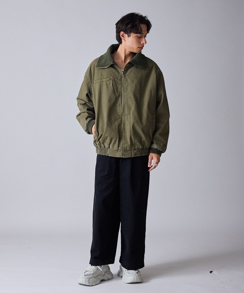 Theater code(シアターコード)の「Rib-Knit High-Neck Full-Zip Cotton Quilted Jacket / リブ編みハイネック フルジップコットン 中綿ブルゾン 秋 秋服メンズ 2026年秋冬 冬服(ブルゾン・メンズ・ベージュ/オリーブ・M/L)」の16枚目の写真