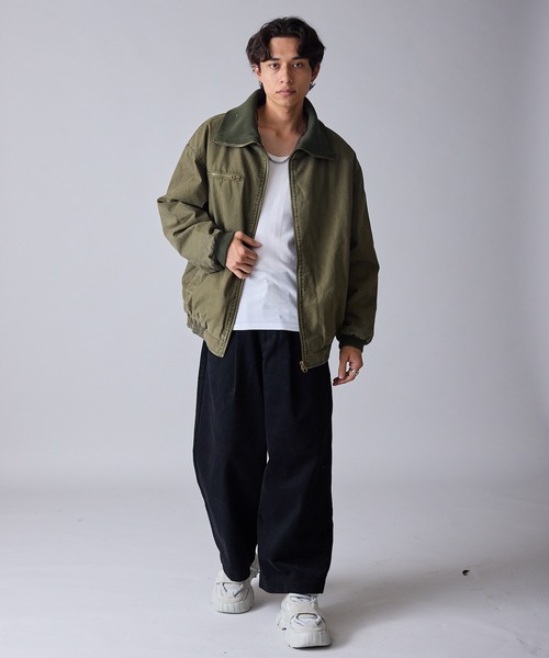 Theater code(シアターコード)の「Rib-Knit High-Neck Full-Zip Cotton Quilted Jacket / リブ編みハイネック フルジップコットン 中綿ブルゾン 秋 秋服メンズ 2026年秋冬 冬服(ブルゾン・メンズ・ベージュ/オリーブ・M/L)」の13枚目の写真