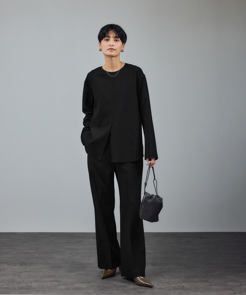 SALON adam et rope'（サロン アダム エ ロペ）の「ストレッチセミフレアスタイルアップパンツ / セットアップ対応（スラックス・レディース・ブラック/オフホワイト/ベージュ系その他・S/M）」の6枚目の写真