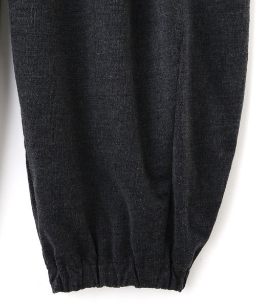 ETRE TOKYO（エトレトウキョウ）の「コーデュロイカーブジョガーパンツ（その他パンツ・レディース・グレー/ホワイト・S/M）」の3枚目の写真