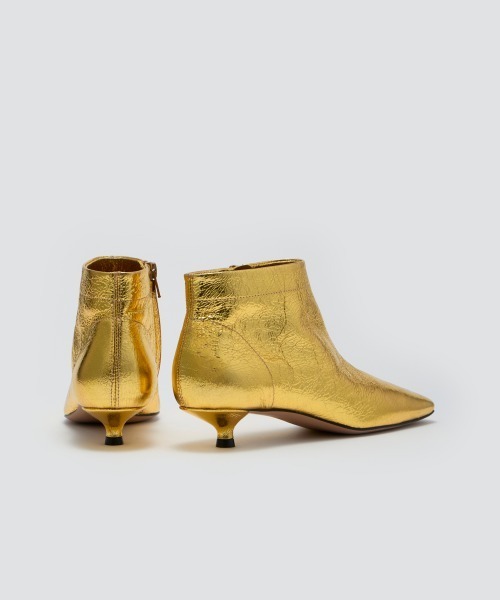PELLICO（ペリーコ）の「NORA ショートブーツ 3.0cm GOLD（ブーツ・レディース・ゴールド・35/36/37/38/39）」の7枚目の写真