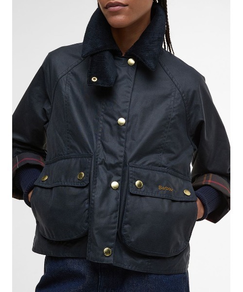 Barbour（バブアー）の「【BEADNELL / ビードネル】ワックス ジャケット（クロップドレングス）（ブルゾン・レディース・グリーン/ブラック/ネイビー・8/10/12）」の12枚目の写真