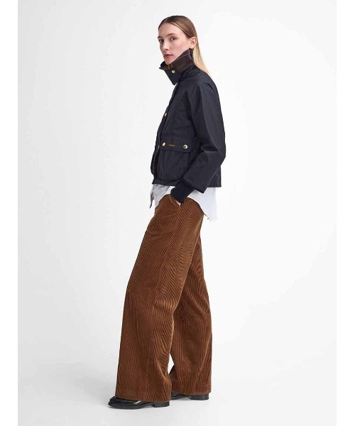 Barbour（バブアー）の「【BEADNELL / ビードネル】ワックス ジャケット（クロップドレングス）（ブルゾン・レディース・グリーン/ブラック/ネイビー・8/10/12）」の13枚目の写真
