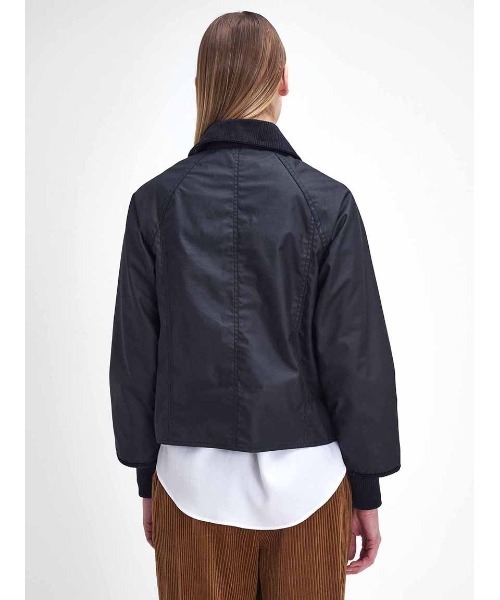 Barbour（バブアー）の「【BEADNELL / ビードネル】ワックス ジャケット（クロップドレングス）（ブルゾン・レディース・グリーン/ブラック/ネイビー・8/10/12）」の15枚目の写真