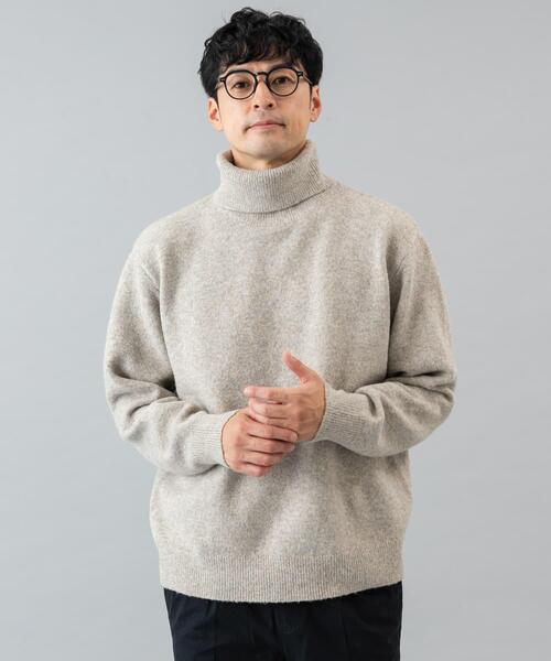 URBAN RESEARCH ROSSO MEN（アーバンリサーチロッソメン）の「ブークレストレッチタートルニット（ニット/セーター・メンズ・グレー系その他/カーキ/ブラック/ブルー/グレー・SMALL/MEDIUM/LARGE/X-LARGE）」の7枚目の写真