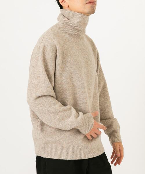 URBAN RESEARCH ROSSO MEN（アーバンリサーチロッソメン）の「ブークレストレッチタートルニット（ニット/セーター・メンズ・グレー系その他/カーキ/ブラック/ブルー/グレー・SMALL/MEDIUM/LARGE/X-LARGE）」の11枚目の写真