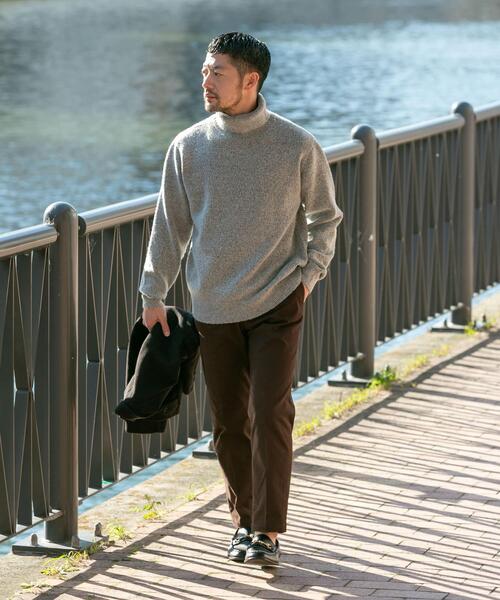 URBAN RESEARCH ROSSO MEN（アーバンリサーチロッソメン）の「ブークレストレッチタートルニット（ニット/セーター・メンズ・グレー系その他/カーキ/ブラック/ブルー/グレー・SMALL/MEDIUM/LARGE/X-LARGE）」の17枚目の写真