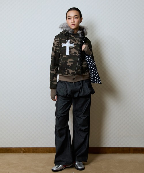 LUVISTRUE(ラヴイズトゥルー)の「GT FUR UNBALANCE HOOD ZIP UP(パーカー・レディース・ブラック/グレー/カモフラージュ・FREE)」の18枚目の写真