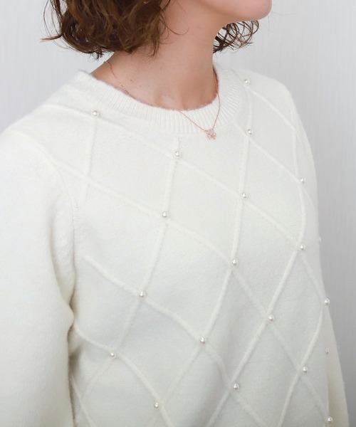 libelle more(リベル モア)の「パール付きダイヤ柄ニットプルオーバー(ニット/セーター・レディース・オフホワイト/チャコールグレー/ベージュ・M)」の12枚目の写真