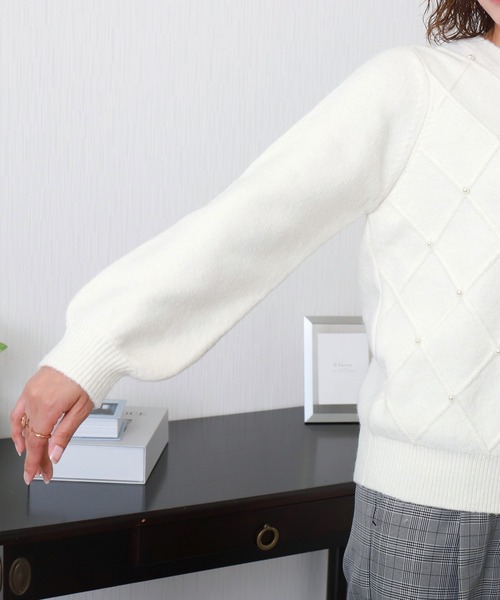 libelle more(リベル モア)の「パール付きダイヤ柄ニットプルオーバー(ニット/セーター・レディース・オフホワイト/チャコールグレー/ベージュ・M)」の13枚目の写真