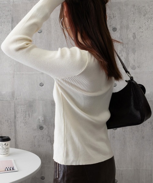 Miniministore(ミニミニストア)の「ポロリブニットトップス ベーシック春秋服(ニット/セーター・レディース・ブラック/ベージュ/グレー/アイボリー・FREE)」の21枚目の写真