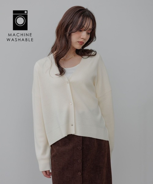 Andemiu（アンデミュウ）の「【洗える】メリノウールショートVカーディガン491829（カーディガン/ボレロ・レディース・ブラウン/オフホワイト/チャコールグレー・FREE）」の2枚目の写真