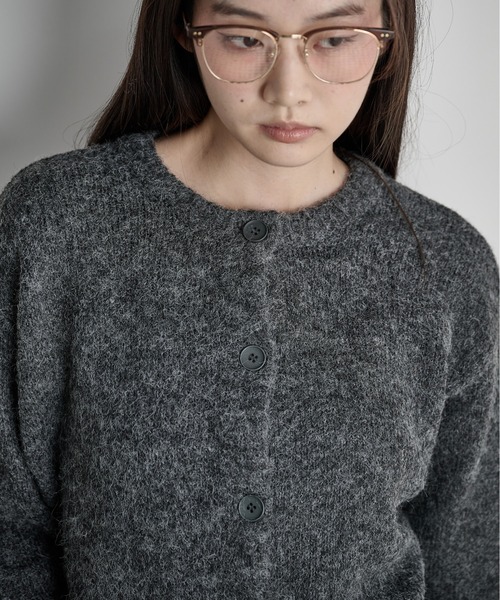 THE YOn(ザヨン)の「2WAYティアードカフニットカーディガン(カーディガン/ボレロ・レディース・グリーン/ブラウン/チャコールグレー/アイボリー・FREE)」の10枚目の写真