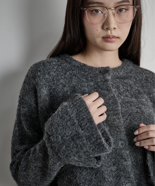 THE YOn(ザヨン)の「2WAYティアードカフニットカーディガン(カーディガン/ボレロ・レディース・グリーン/ブラウン/チャコールグレー/アイボリー・FREE)」の9枚目の写真