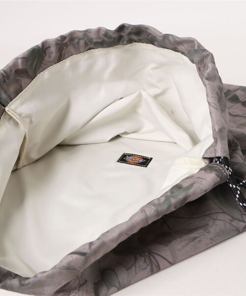 Dickies(ディッキーズ)の「Dickies/ディッキーズ ナップサック TWILL NAPSACK GORO NAKATSUGAWA(min-nano)ディレクションモデル 81228900(エコバッグ/サブバッグ・メンズ・ベージュ系その他/杢グレー/レッド・FREE)」の13枚目の写真
