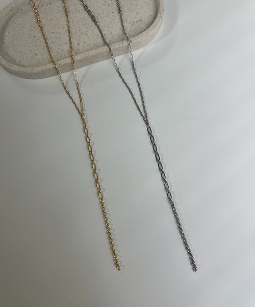CAPRICIEUX LE'MAGE（カプリシューレマージュ）の「〈GOLDY/ゴールディ〉MIXチェーンYネックレス（ネックレス・レディース・シルバー/ゴールド・FREE）」の7枚目の写真