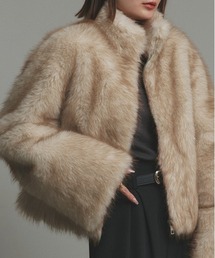 ad thie（アドティエ）の「スタンドカラー フェイクファーコート（その他アウター）」