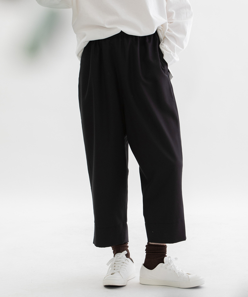 nop de nod(ノップドゥノッド)の「Pommeギャバパンツ(その他パンツ・レディース・ネイビー/ダークグレー/ブラック/ダークグリーン・M)」の8枚目の写真