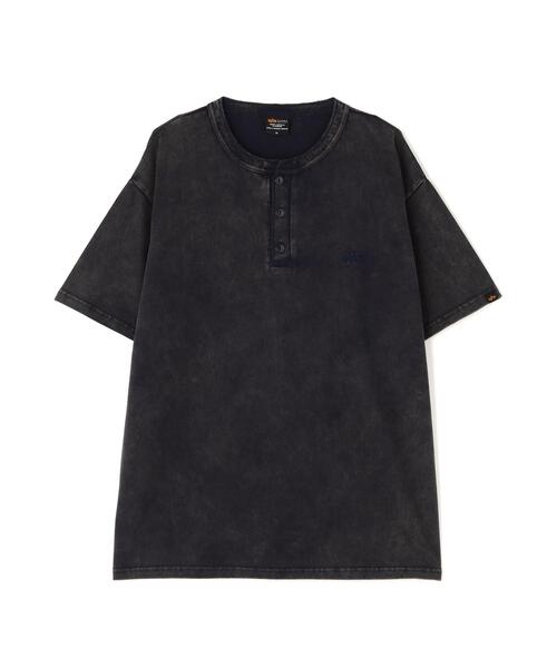 Alpha Industries（アルファインダストリーズ）の「Alpha Industries/アルファインダストリーズ/SNOW WASH SS HENLEY NECK T-SHIRT/スノーウォッシュ ヘンリーネック Tシャツ（Tシャツ/カットソー・メンズ・ネイビー/チャコール/ホワイト系2/オリーブ系/ブラック・2XL/L/M/S/XL）」の5枚目の写真