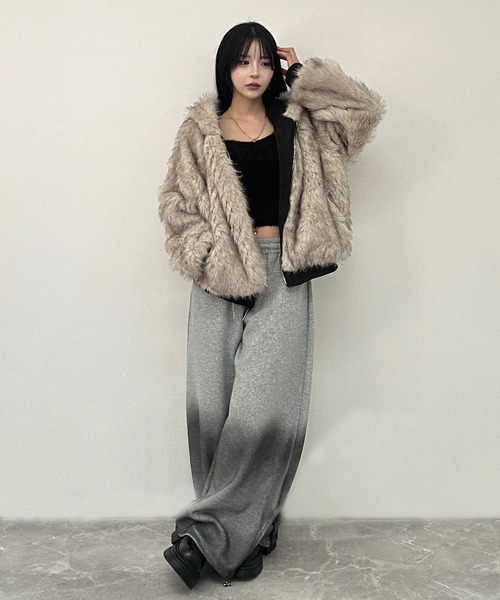 2WAYリバーシブルフェイクファーブルゾン（ブルゾン）｜FOLLOWIN