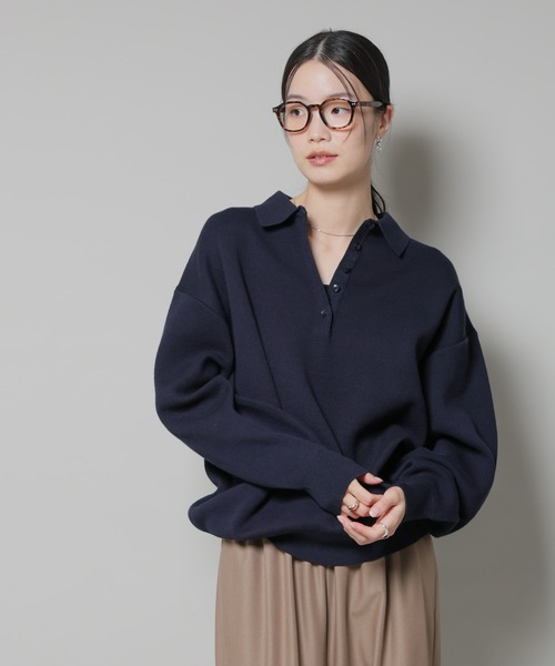 NANO universe（ナノユニバース）の「スウェットライク衿付きボタンニット（ニット/セーター・レディース・ブルー/ベージュ/ネイビー・FREE）」の4枚目の写真