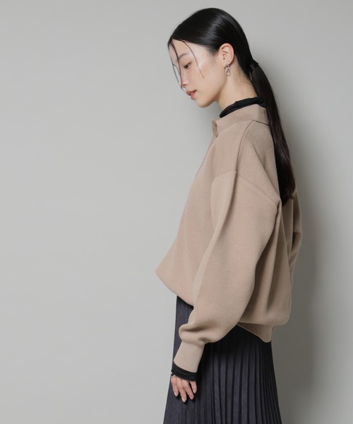 NANO universe（ナノユニバース）の「スウェットライク衿付きボタンニット（ニット/セーター・レディース・ブルー/ベージュ/ネイビー・FREE）」の20枚目の写真