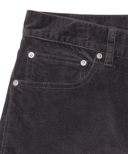 NOMANUAL(NOMANUAL)の「V.W CORDUROY PANTS - WASHED BROWN(その他パンツ・レディース・その他・SMALL/MEDIUM/LARGE)」の5枚目の写真