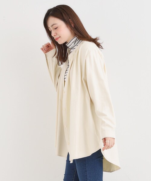 SHOO・LA・RUE(シューラルー)の「【洗濯機可/S-LL】程よくゆるり マイクロコールチュニック(チュニック・レディース・ネイビー/ライトブルー/アイボリー・04/03/02/01)」の5枚目の写真