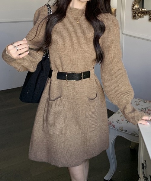 Miniministore(ミニミニストア)の「ベルト付きニットワンピースウエストマーク(ワンピース・レディース・ホワイト/モカ/ブラック/ホワイト×ブラック・FREE)」の7枚目の写真