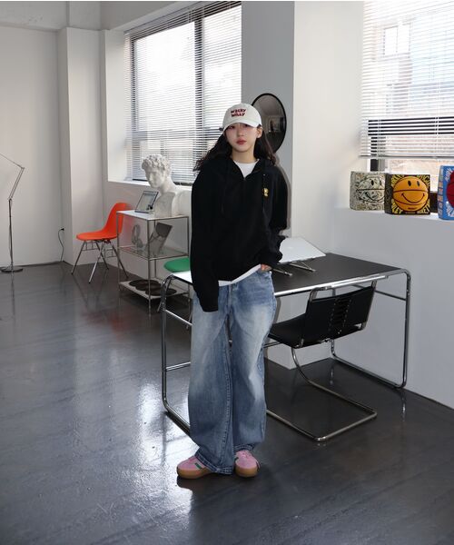 Wacky WiLLy(ワッキーウィリー)の「ベーシックロゴフードジップアップブラック(パーカー・レディース・その他・X-SMALL/SMALL/MEDIUM/LARGE/X-LARGE)」の8枚目の写真