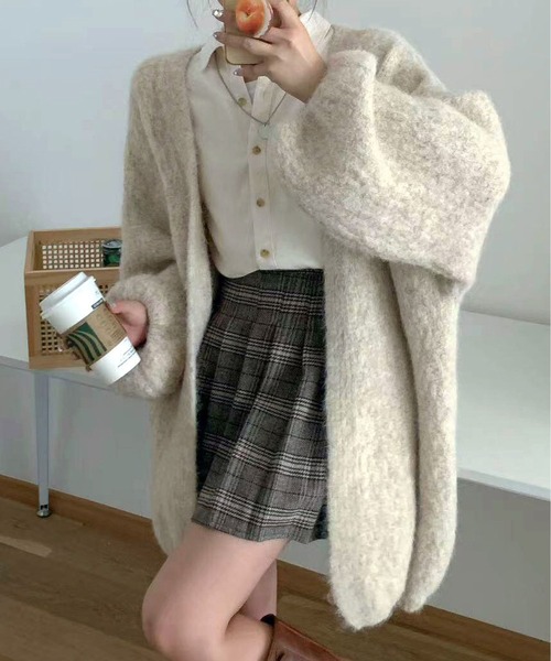 MAISON DE THERESE(メゾン ド テレーズ)の「ルーズ ランタンスリーブ カーディガン(カーディガン/ボレロ・レディース・ライトベージュ/ダークグレー/ブラウン/グレー・FREE)」の2枚目の写真