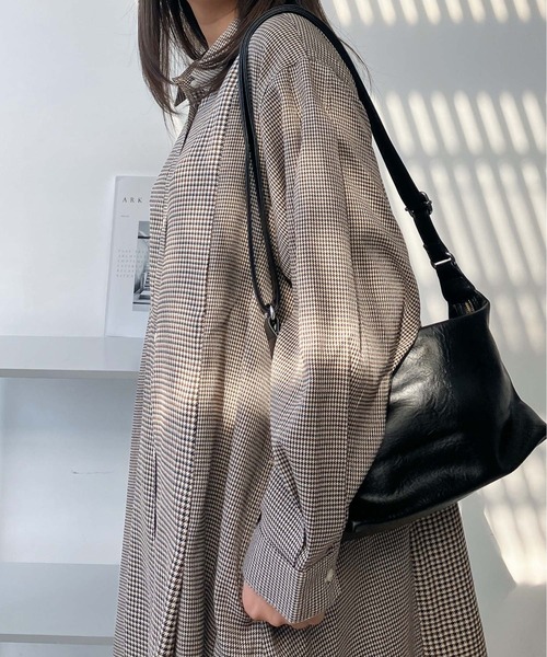 AS KNOW AS plus（アズノゥアズプラス）の「♪パネルタックミックスワンピ―ス（ワンピース・レディース・ブラック系/ダークグリーン系/ネイビー系/ブラウン系・FREE）」の8枚目の写真