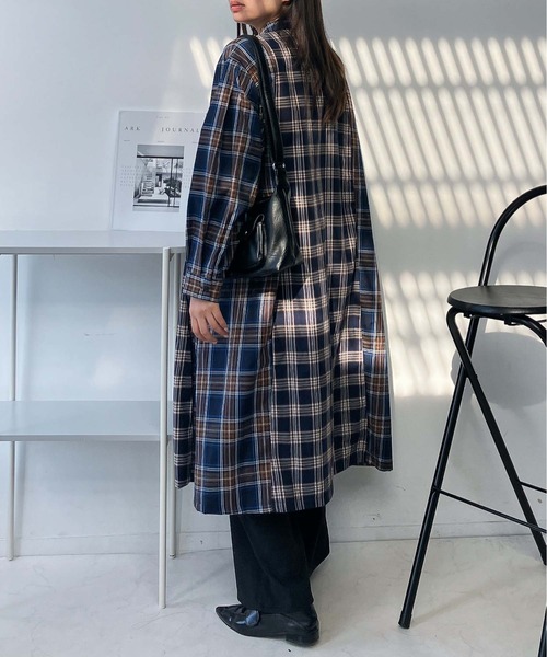 AS KNOW AS plus（アズノゥアズプラス）の「♪パネルタックミックスワンピ―ス（ワンピース・レディース・ブラック系/ダークグリーン系/ネイビー系/ブラウン系・FREE）」の17枚目の写真