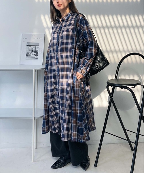 AS KNOW AS plus（アズノゥアズプラス）の「♪パネルタックミックスワンピ―ス（ワンピース・レディース・ブラック系/ダークグリーン系/ネイビー系/ブラウン系・FREE）」の18枚目の写真