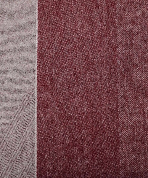 TAKEO KIKUCHI（タケオキクチ）の「【ラッピング巾着セット】カシミヤブレンド リバーシブルマフラー（マフラー・メンズ・ライトブルー/ブラック/ネイビー/モスグリーン/ボルドー・00）」の12枚目の写真