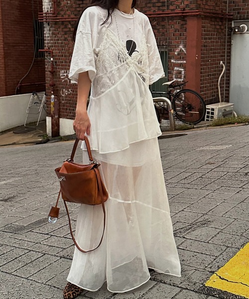 Ameri（アメリ）の「AIRY SHEER LACE CAMISOLE（キャミソール・レディース・ホワイト/ブラック/ブルー・SMALL/MEDIUM）」の2枚目の写真