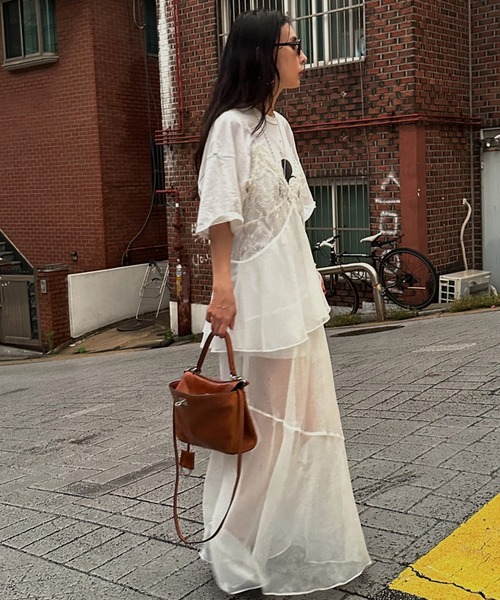 Ameri（アメリ）の「AIRY SHEER LACE CAMISOLE（キャミソール・レディース・ホワイト/ブラック/ブルー・SMALL/MEDIUM）」の5枚目の写真