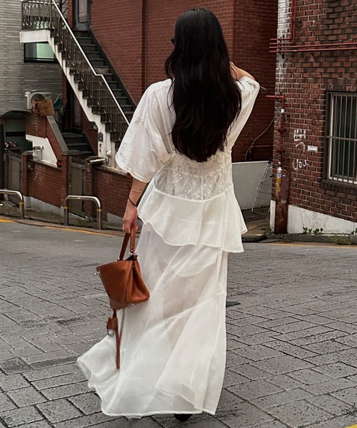 Ameri（アメリ）の「AIRY SHEER LACE CAMISOLE（キャミソール・レディース・ホワイト/ブラック/ブルー・SMALL/MEDIUM）」の6枚目の写真