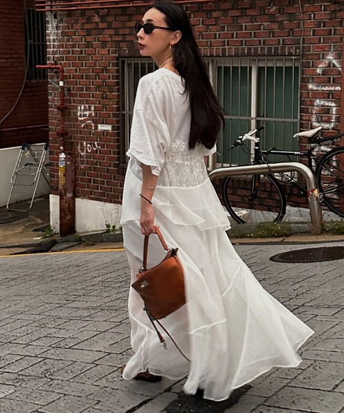 Ameri（アメリ）の「AIRY SHEER LACE CAMISOLE（キャミソール・レディース・ホワイト/ブラック/ブルー・SMALL/MEDIUM）」の7枚目の写真