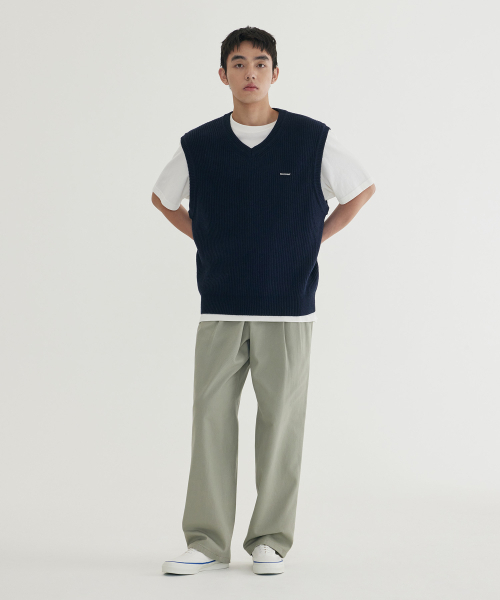 COVERNAT(カバーナット)の「ニットベスト ダークブルー(ニット/セーター・メンズ・その他・SMALL/MEDIUM/LARGE/X-LARGE)」の4枚目の写真
