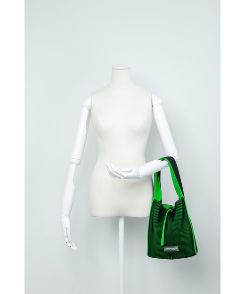 LASTFRAME（ラストフレーム）の「KASANE REVERSIBLE TASUKI TOTE SMALL（ショルダーバッグ・レディース・ピンク系その他/ブラック系その他/グレー系その他/グリーン系その他・SMALL）」の9枚目の写真