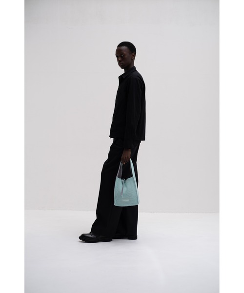 LASTFRAME（ラストフレーム）の「KASANE REVERSIBLE TASUKI TOTE SMALL（ショルダーバッグ・レディース・ピンク系その他/ブラック系その他/グレー系その他/グリーン系その他・SMALL）」の17枚目の写真