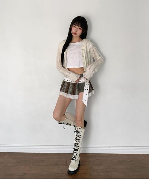 CHERRYQUIRI(チェリーキュリー)の「ウエスタンレースショーツ - カーキ(その他パンツ・レディース・その他・SMALL/MEDIUM)」の3枚目の写真