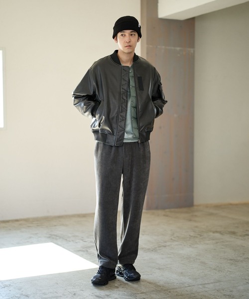 BAYFLOW(ベイフロー)の「裏起毛フリースイージーパンツ(その他パンツ・メンズ・ブラック/チャコール/カーキ・MEDIUM/LARGE)」の4枚目の写真
