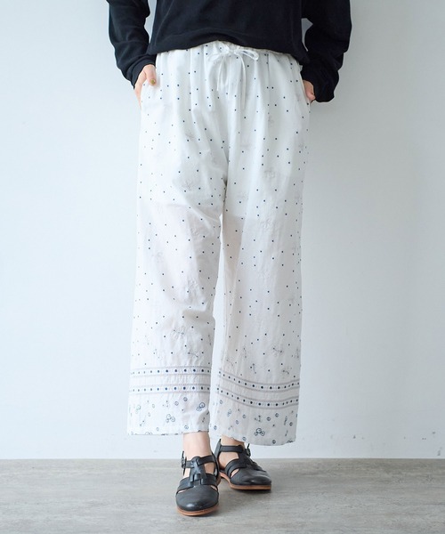 bulle de savon（ビュルデサボン）の「びわ刺繍 パンツ（その他パンツ・レディース・ホワイト/ネイビー・FREE）」の14枚目の写真