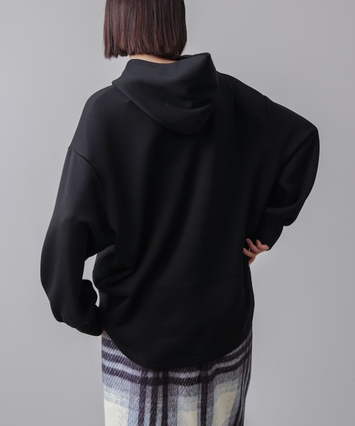 Bou Jeloud（ブージュルード）の「シンプルロゴコクーンパーカー（パーカー・レディース・グレー/ブラック/ライトブルー/アイボリー・FREE）」の9枚目の写真