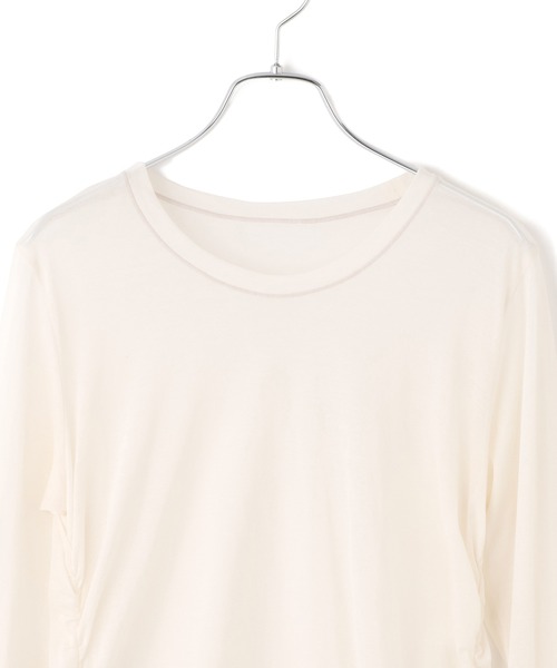 ADAM ET ROPE'（アダムエロペ）の「シアークルーネックトップス（Tシャツ/カットソー・レディース・オフホワイト/ブラウン/ライトグリーン・FREE）」の15枚目の写真