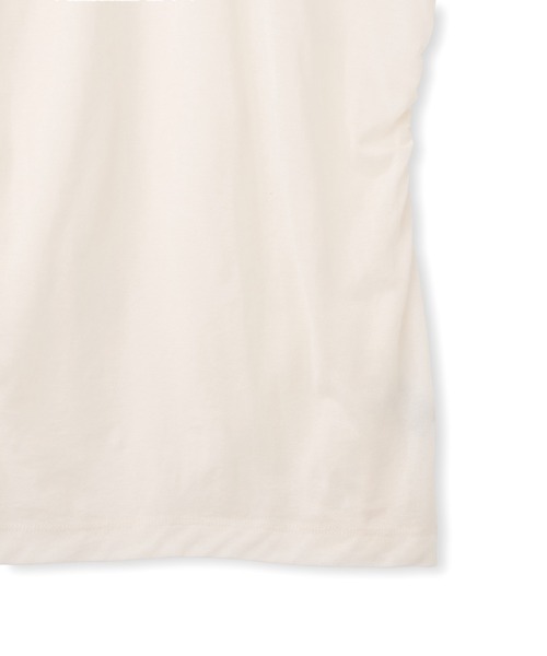 ADAM ET ROPE'（アダムエロペ）の「シアークルーネックトップス（Tシャツ/カットソー・レディース・オフホワイト/ブラウン/ライトグリーン・FREE）」の19枚目の写真